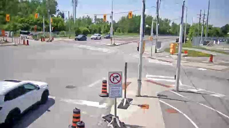 Traffic camera image at 2025-06-30 18:11:15