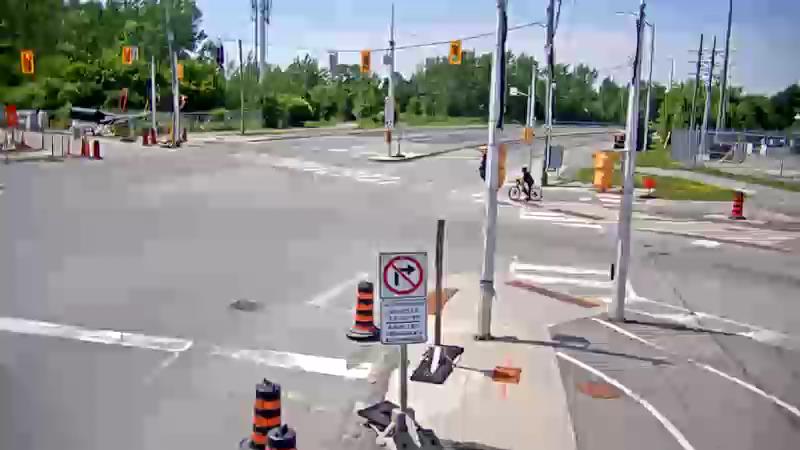 Traffic camera image at 2025-06-30 18:21:19