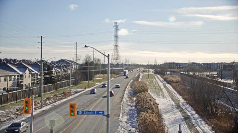 Traffic camera image at 2024-12-21 15:32:02