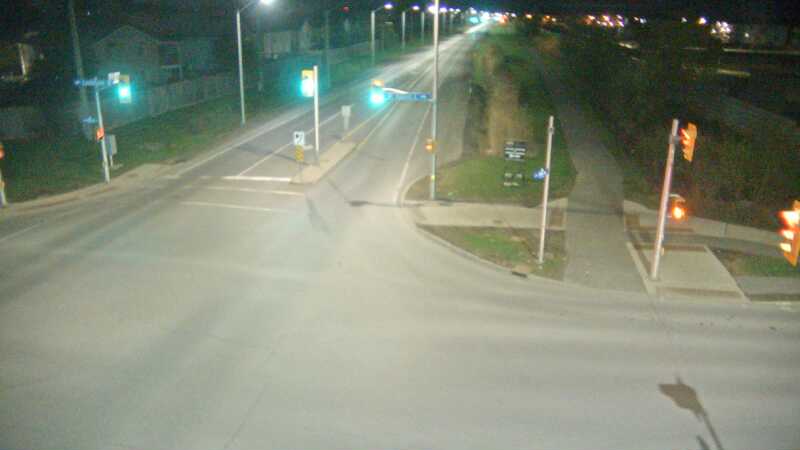 Traffic camera image at 2025-05-09 05:25:52