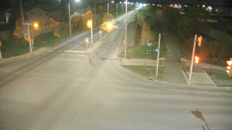 Traffic camera image at 2025-05-09 06:21:00