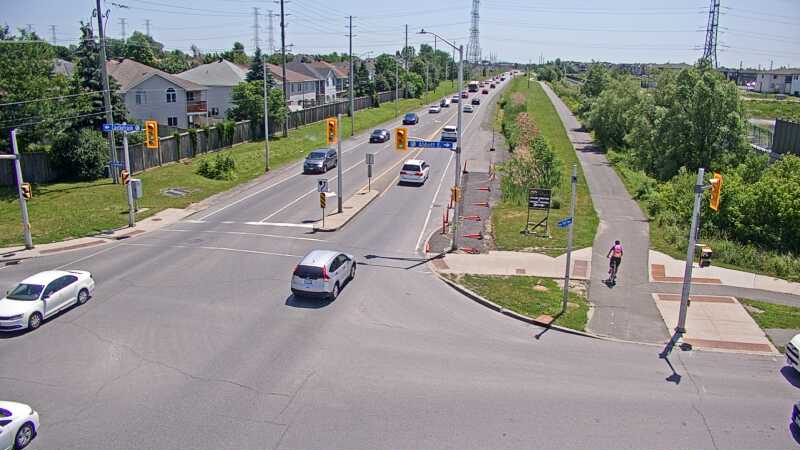 Traffic camera image at 2025-06-30 16:41:14