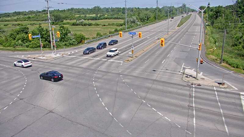 Traffic camera image at 2025-06-30 17:36:47