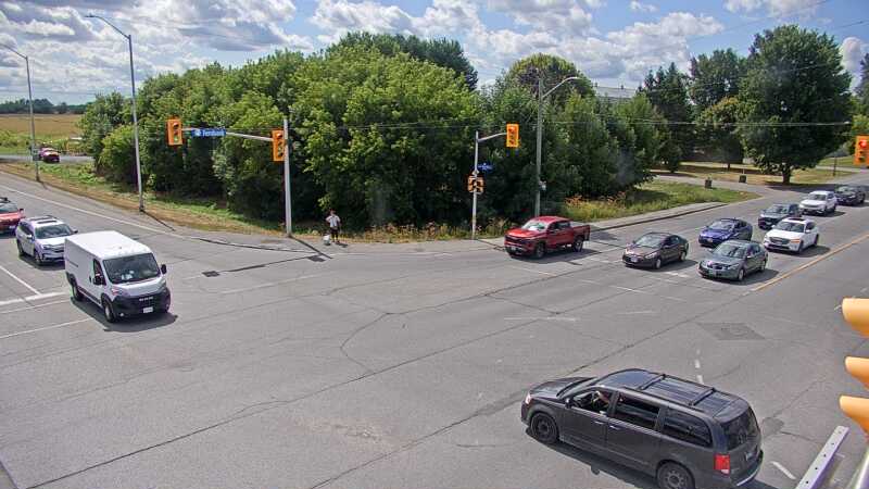 Traffic camera image at 2025-08-24 15:46:17