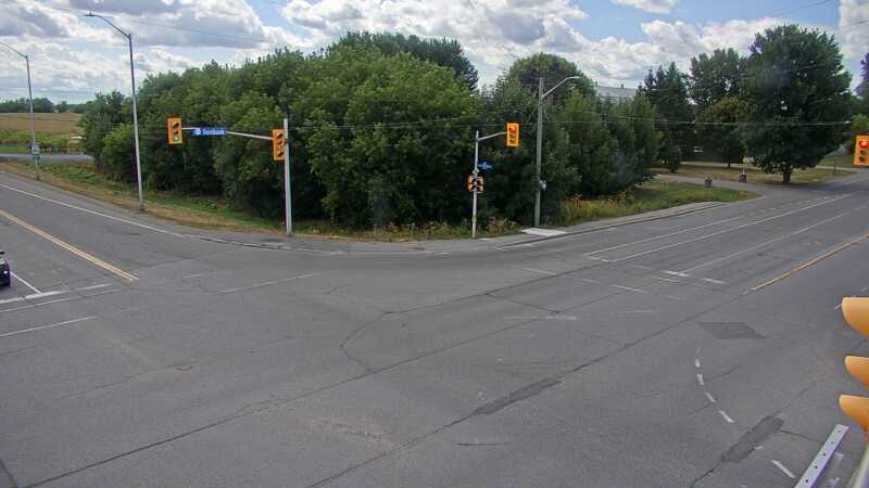 Traffic camera image at 2025-08-24 15:56:13