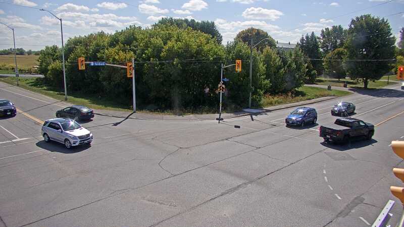 Traffic camera image at 2025-09-14 17:21:13