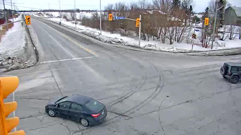 Traffic camera image at 2025-03-09 13:37:28