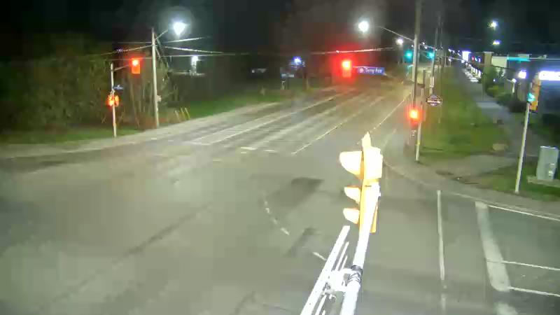 Traffic camera image at 2025-05-09 06:30:54