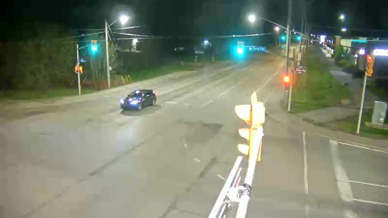 Traffic camera image at 2025-05-09 06:40:53