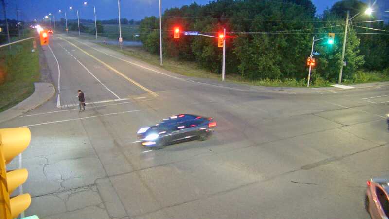 Traffic camera image at 2025-07-31 01:01:10