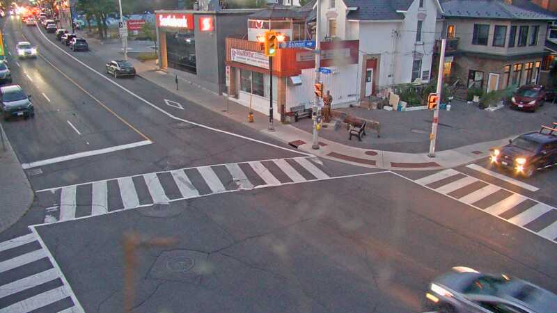 Traffic camera image at 2025-08-25 00:06:15