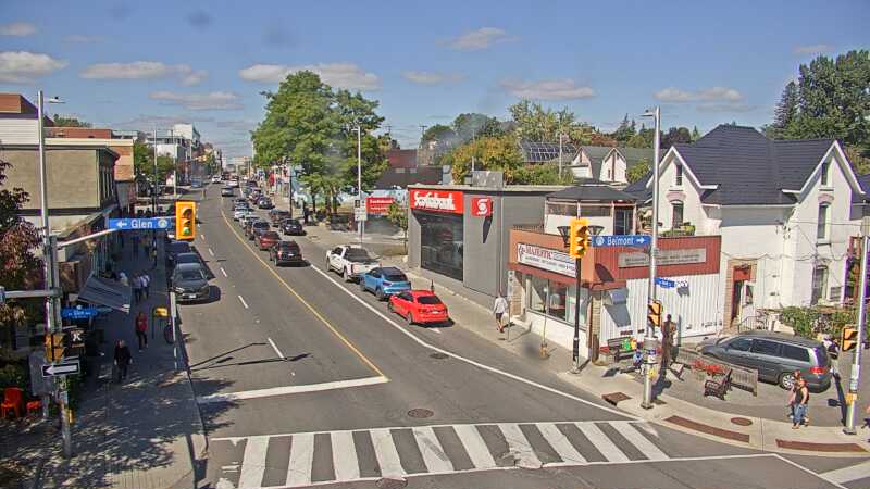 Traffic camera image at 2025-09-14 17:56:25