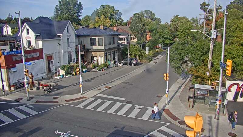 Traffic camera image at 2025-09-17 20:51:19