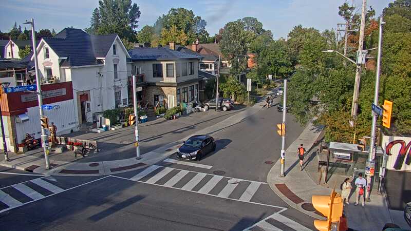 Traffic camera image at 2025-09-17 21:16:17