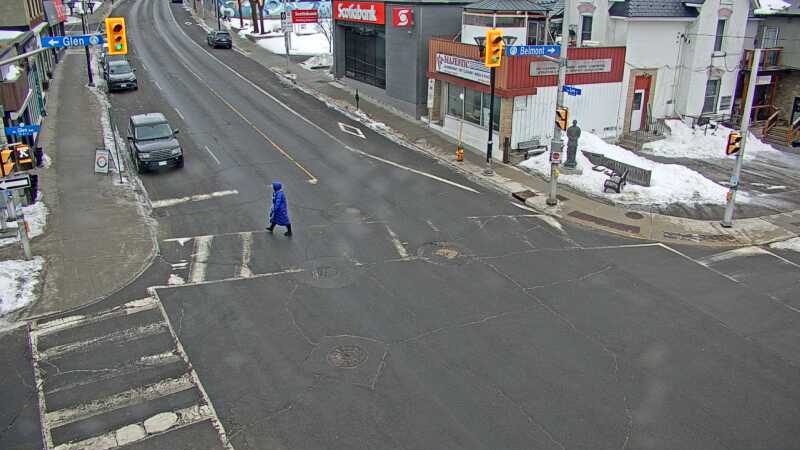 Traffic camera image at 2025-03-09 13:30:52