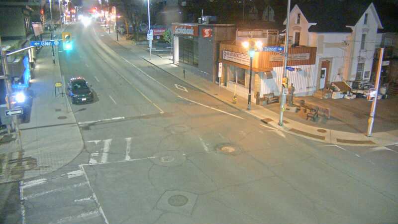 Traffic camera image at 2025-05-09 07:10:46