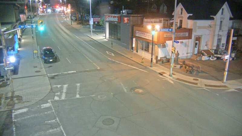 Traffic camera image at 2025-05-09 08:11:01