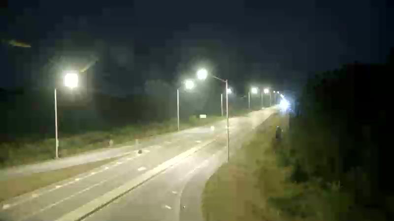 Traffic camera image at 2025-08-04 01:26:07