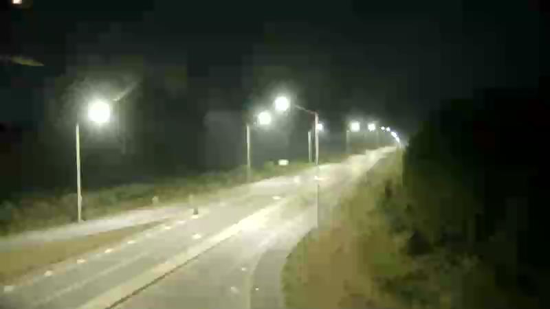 Traffic camera image at 2025-08-04 02:11:12