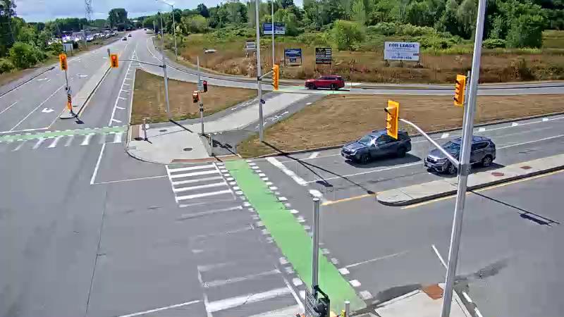 Traffic camera image at 2025-08-24 15:16:20