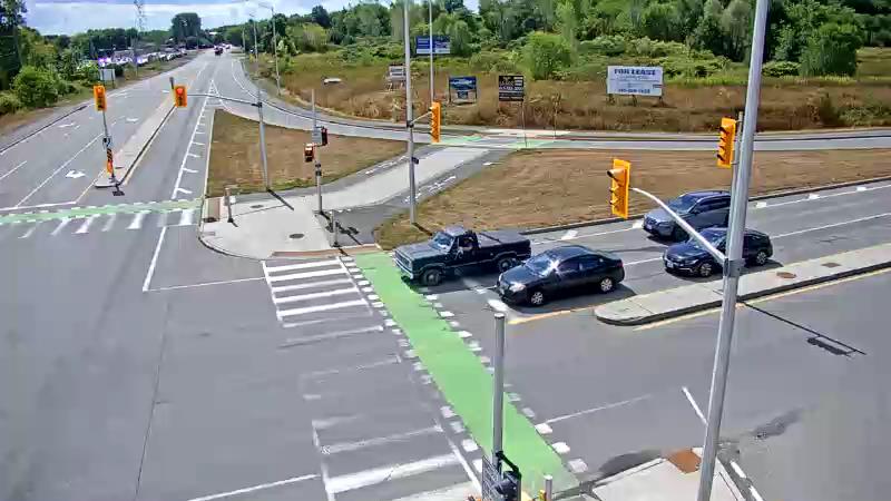 Traffic camera image at 2025-08-24 15:31:20