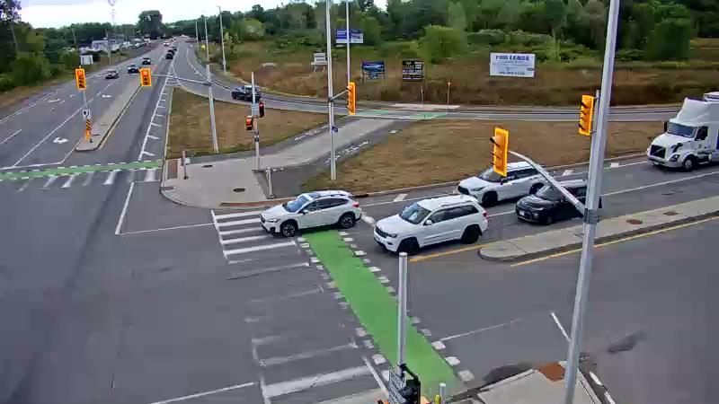 Traffic camera image at 2025-08-24 15:36:15