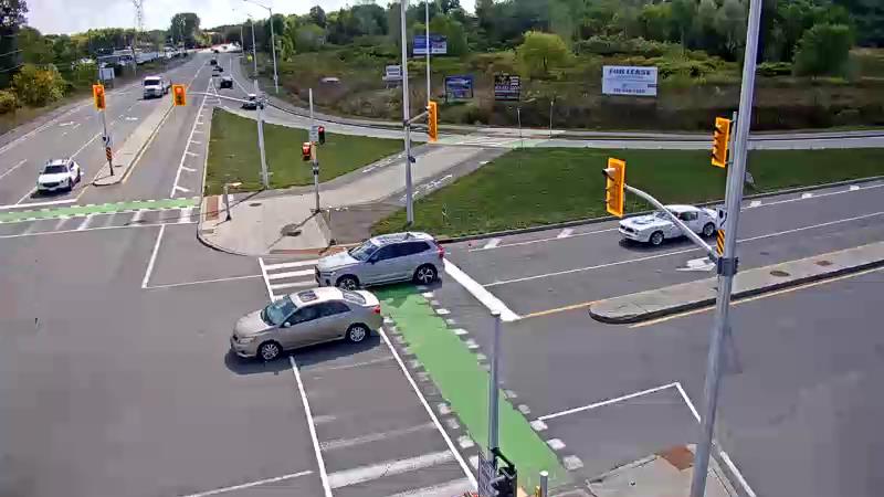 Traffic camera image at 2025-09-14 17:11:23