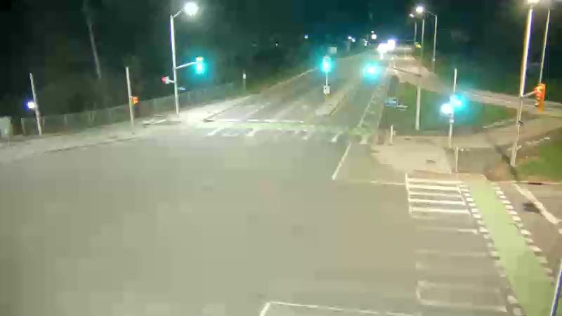 Traffic camera image at 2025-05-09 06:21:00