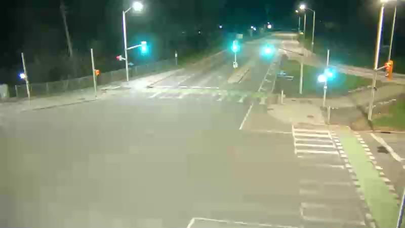 Traffic camera image at 2025-05-09 07:36:35