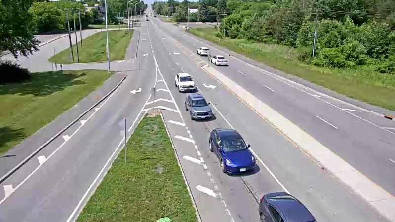 Traffic camera image at 2025-06-30 18:37:54