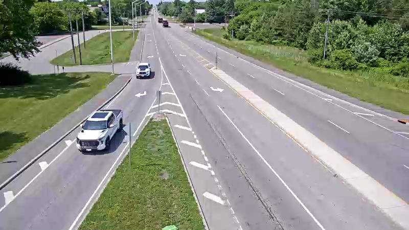 Traffic camera image at 2025-06-30 18:41:22