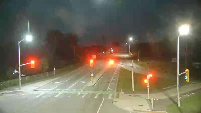 Traffic camera image at 2025-07-12 04:01:05