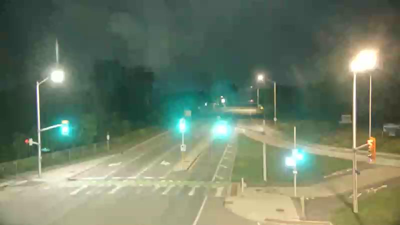 Traffic camera image at 2025-07-12 04:36:14