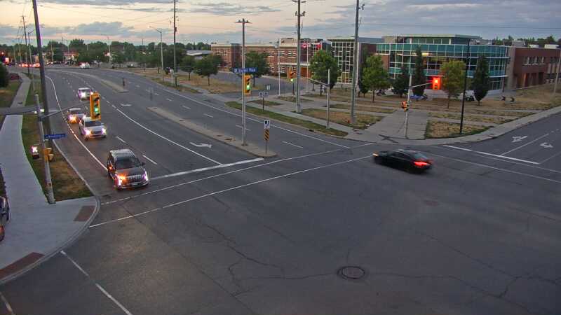 Traffic camera image at 2025-08-25 00:01:13