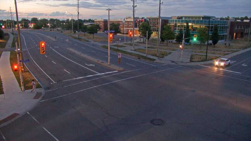 Traffic camera image at 2025-08-25 00:11:13