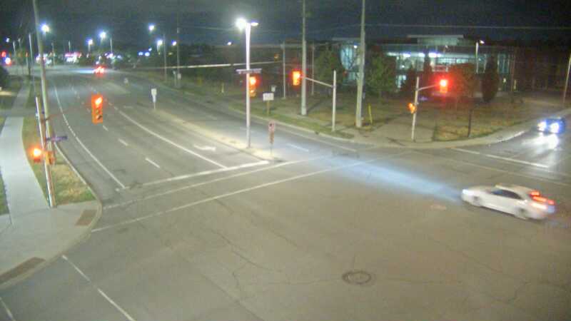 Traffic camera image at 2025-08-25 04:06:11