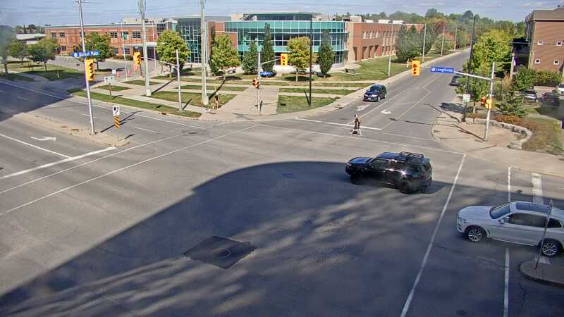 Traffic camera image at 2025-09-14 18:36:13