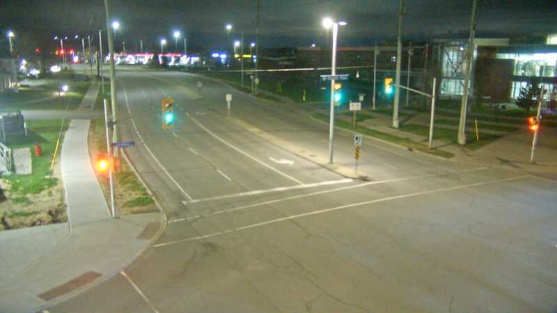 Traffic camera image at 2025-05-09 08:30:54