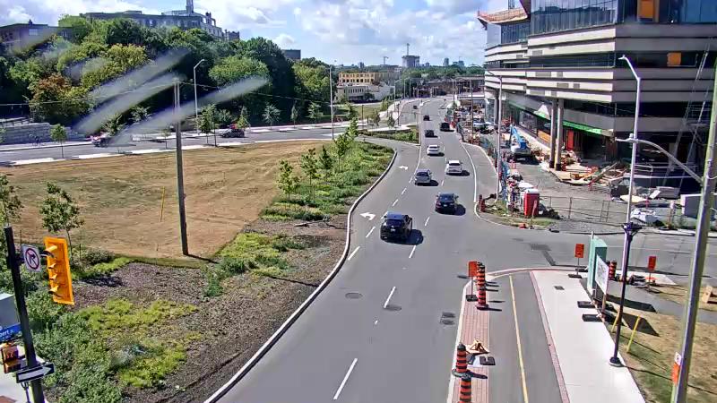 Traffic camera image at 2025-08-24 15:31:21