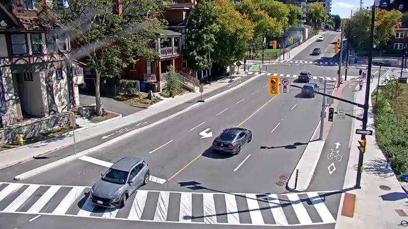 Traffic camera image at 2025-09-14 18:01:37