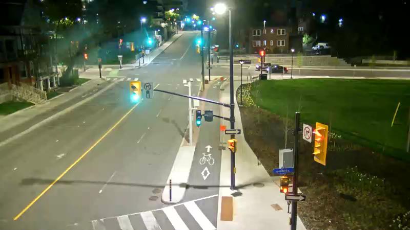 Traffic camera image at 2025-05-09 06:45:53