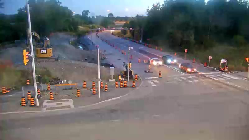 Traffic camera image at 2025-08-25 00:21:07