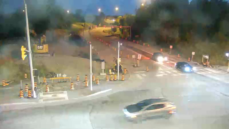 Traffic camera image at 2025-08-25 00:41:17