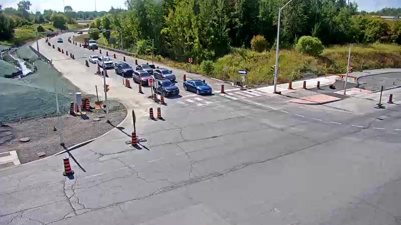 Traffic camera image at 2025-09-14 17:51:26