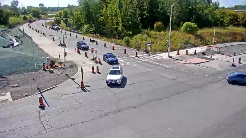 Traffic camera image at 2025-09-14 18:01:37