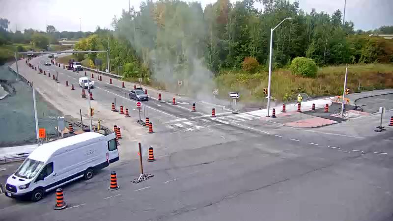Traffic camera image at 2025-09-18 15:21:30