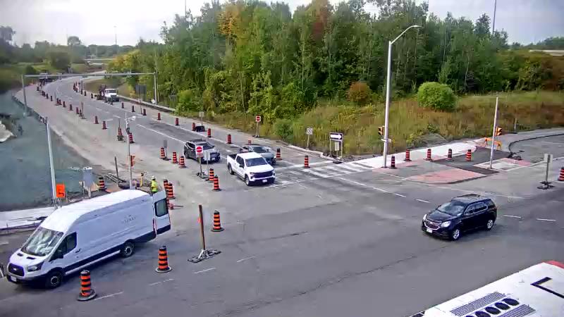 Traffic camera image at 2025-09-18 15:26:37