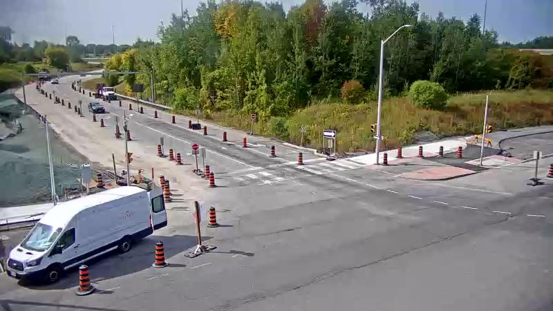 Traffic camera image at 2025-09-18 15:46:37
