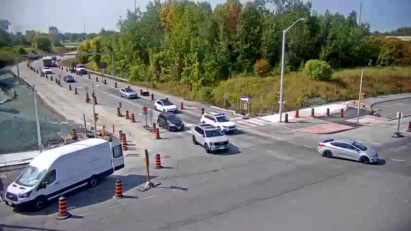 Traffic camera image at 2025-09-18 15:51:25