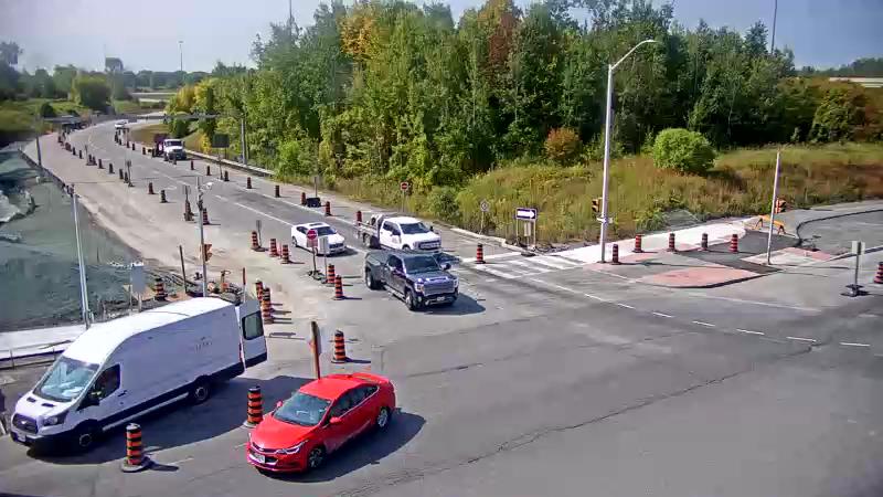 Traffic camera image at 2025-09-18 16:01:25